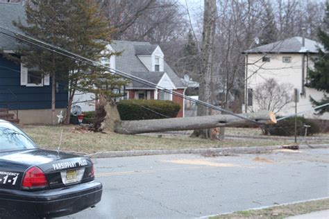 Power outage in parsippany nj. Jersey Central Power & Light is planning to trim trees to protect more than 3,400 miles of power lines across the Garden State, officials said. JCP&L will clear trees as part of a $32.5 million ... 