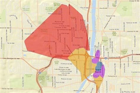 Over 2,000 people lost power in Kent County, according to the Consumers Energy Outage map. Most of the outages were reported near downtown Grand Rapids. The outage iwas mapped just south of I-196 .... 