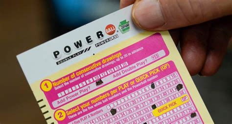 Powerball jackpot climbs to $725 million after no winner chosen