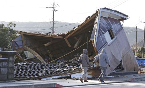 Powerful earthquakes leave at least four dead, destroy buildings along Japan’s western coast
