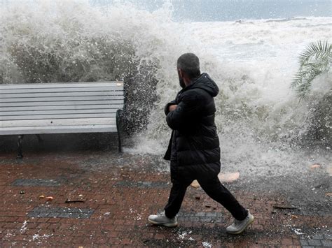 Powerful storm pounds the Black Sea region, leaving more than a half-million people without power