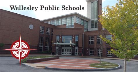 All students, regardless of race, color, sex, gender identity, religion, national origin, sexual orientation, disability or homelessness, have equal access to the general education program and the full range of any occupational and vocational education programs offered by the South Hadley Public Schools.. 