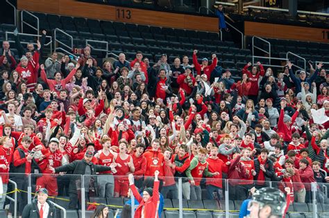 Powershell string.  Oct 9, 2025 · github PowerShell: 7.  get-childitem | % { write-h...