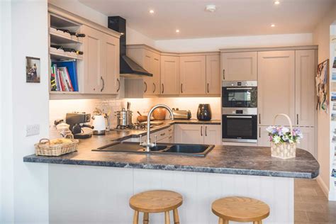 Poynton Kitchen Design & Fitting - Hill Kitchen Company