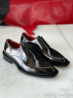 Prada's Men Shoes: The Epitome of Sophisticated Style