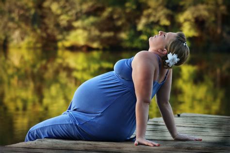 Pragent. Your body will go through significant changes in early pregnancy. You may see signs such as nausea, breast tenderness, and the hallmark … 