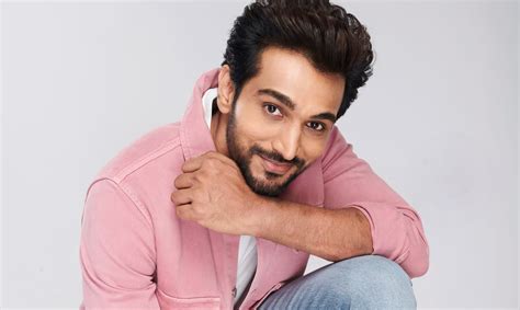 Pratik Halı ve Koltuk Yıkama