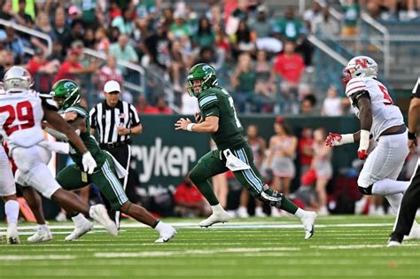 Pratt throws for Tulane touchdown record, defense has four interceptions in 36-7 rout of Nicholls
