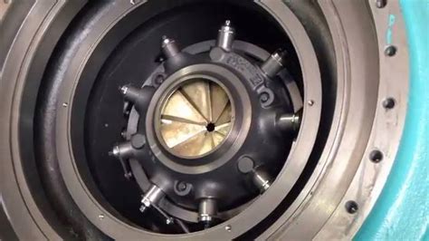 Pre rotation vanes chiller.  Automatic safe control down to 10% partload conditi...