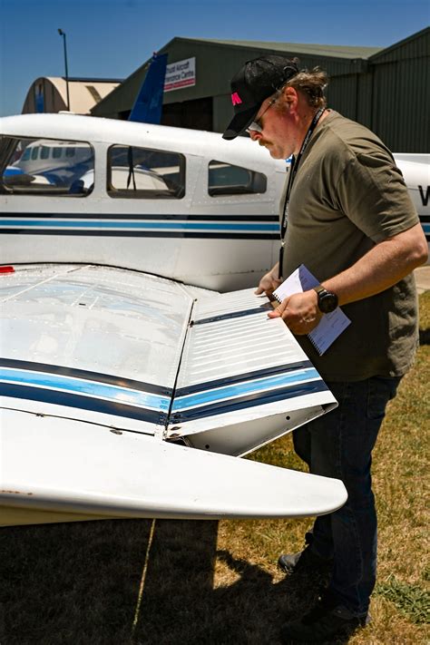 Pre-Flight Inspection for Sailplanes