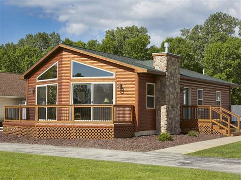 Prefab homes wi. It’s Spring Open House Time!! April 15th-20th 9am-5pm. Stop in and walk thru our 11 beautifully decorated model homes. Huge savings up to $5500 thru the end of April. Free refreshments and drawings for prizes. Model Closeout happening now! Wisconsin Brookdale 28′ x 62/64′ * 3 Bedroom *2 Bath 1764 Sq. Ft. Beautiful Home with […] 