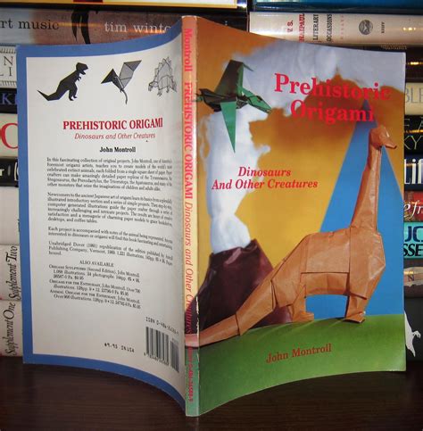 Prehistoric origami dinosaurs and other creatures by john montroll. - Gonfalone della regia universitá di bologna..