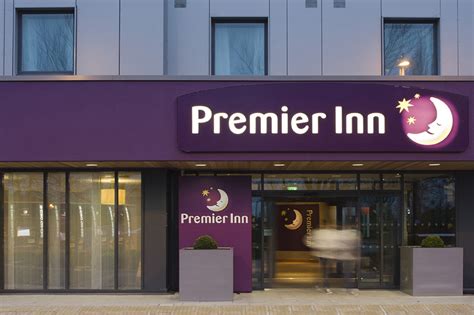 Premier Inn & Restaurants: The Bear and the Moon - GOSH Charity