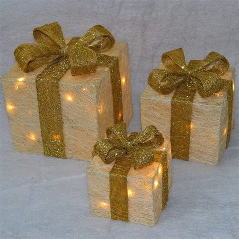 Premier Set of 3 Gold Lit Parcels with Red Bows - Amazon