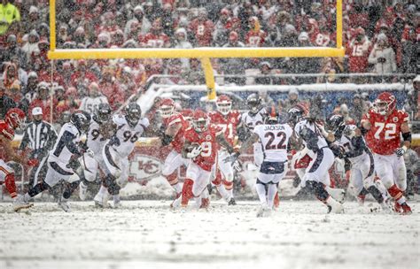 Prepare to battle snow, cold at the Broncos vs. Chiefs game
