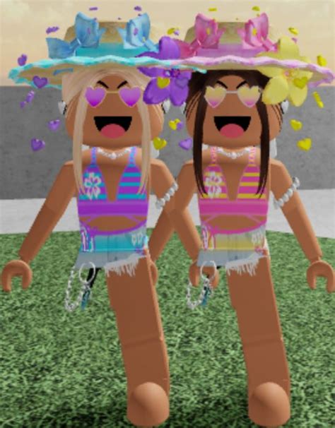 Do you love preppy style in Roblox? Watch this v