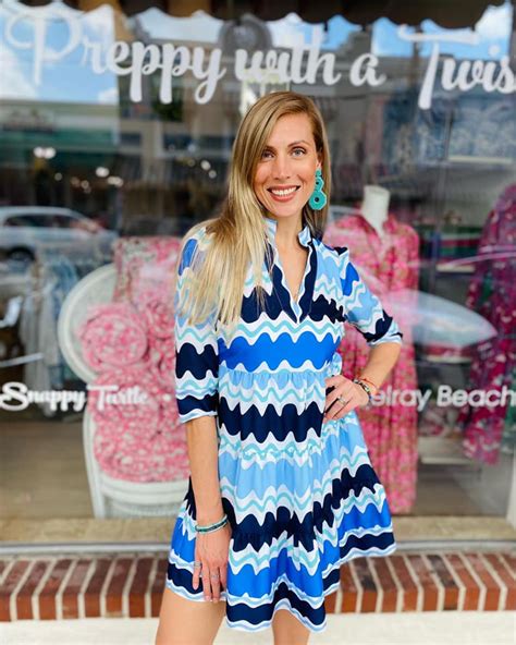 Preppy with a twist 🎀💙 🛍... - Snappy Turtle of Stuart Facebook