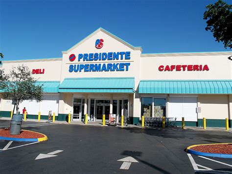 Presidente Supermarket, one of the largest H