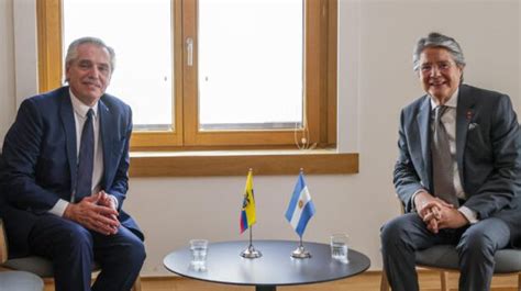 Presidentes de Ecuador y Argentina anuncian la normalización de relaciones diplomáticas