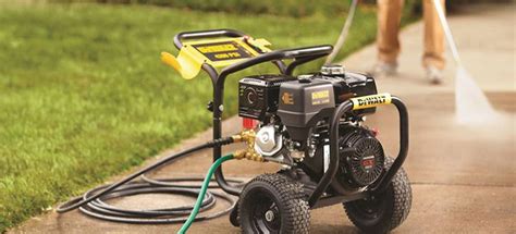 Pressure washer rental. You can trust United Rentals with all your surface preparation and cleaning equipment needs. Rated up to 5,000 PSI for heavy-duty work. Rubber isolators and 1.25" tube handles included. 50' hose and quick-connect nozzles. Insulated trigger gun with safety lock-off. Add this pressure washer to your cart now. 