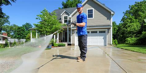 Pressure washing service near me. Commercial and residential high pressure cleaning and pressure washing services in Brisbane, Sydney, Perth, Melbourne, Adelaide, Hobart and Canberra. Skip to Content Skip to Main Content Skip to Navigation. Franchise Opportunities Contact 1800 255 336 Search Request a quote. Floor Coating Toggle sub menu. 