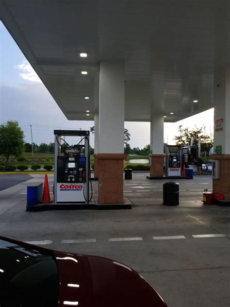 Exxon in Myrtle Beach, SC. Carries Regular, Midgrade, Premium, Diesel. Has Propane, C-Store, Pay At Pump, Restrooms, Air Pump, ATM, Loyalty Discount. Check current gas prices and read customer reviews. Rated 3.9 out of 5 stars. ... Home Gas Price Search South Carolina Myrtle Beach Exxon (2402 N Kings Hwy). 