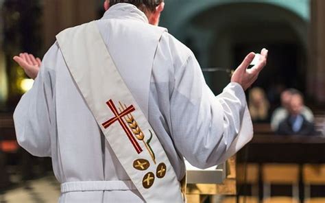 Priest who dressed in drag removed from priesthood by …