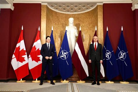 Prime Minister Trudeau meets with Latvian leaders, Canadian troops ahead of NATO