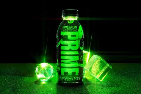 Prime glow berry. Ryley shows us how to make this special Prime bottle glow! 
