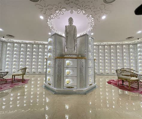 Private christian columbarium singapore.  1.  As a space-efficient alternative t...