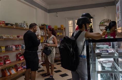Private grocery stores catering to well-to-do Cubans