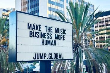 Pro Posts Billboard.