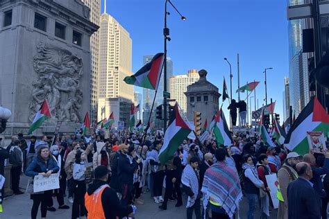 Pro-Palestinian protesters gather in Downtown Chicago while pro-Israel protestors rally in Northbrook