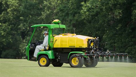 ProGator™ 2024A GPS PrecisionSprayer Turf Sprayers