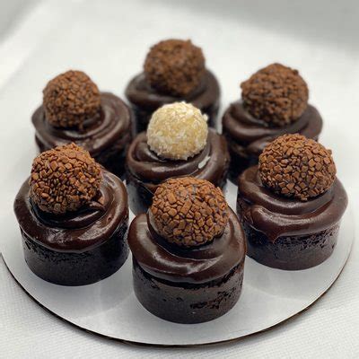 Products Brigadeiros Brownies Cakes - TheBrigadeiroCompany