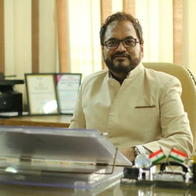 Prof (Dr) Rajesh ARORA, DFRIM - Mumbai, Maharashtra, India