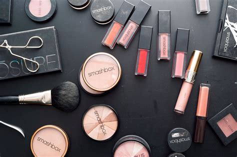 Professional makeup near me. For the best experience, please turn your device. NYX Store Locator- Find an NYX Professional Makeup store near you. Find your favorite products, from Setting Spray to Lip Gloss and Brushes, under one roof. 