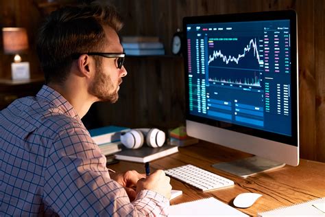 Stockbroker Education Requirements. If you want to become a stockbroker, the first step is to earn a college degree. A bachelor’s degree is required for most entry-level positions, and it’s ...