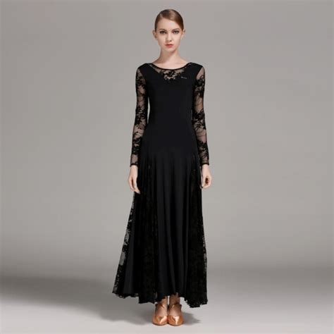 Profi tanzkleider standard.  Wir f&uuml;hren aber auch elegante Lateinkleider u...