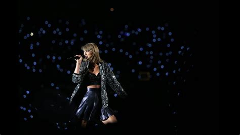 Singapore’s payment of a “grant” to secure Taylor Swift’s concerts in the city-state prompts questions about the future of competition for musical acts and tourism …. 