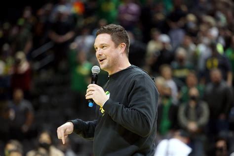 Projected Oregon Ducks depth chart to start spring practice 2022