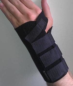 Promedics Black Wrist Brace with Metal Bar - Medium