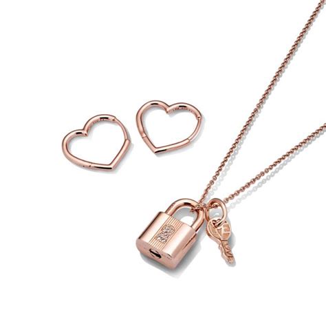 Promise necklace pandora. Symbols of your love. Express what’s close to your heart with the Pandora Moments Love range. Give your special someone a Pandora heart charm or bracelet as a symbol of your love. For more gifting inspiration, check out our anniversary and wedding gift guides. 