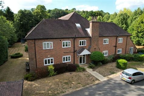 Properties for sale in Hambledon, Surrey - PrimeLocation