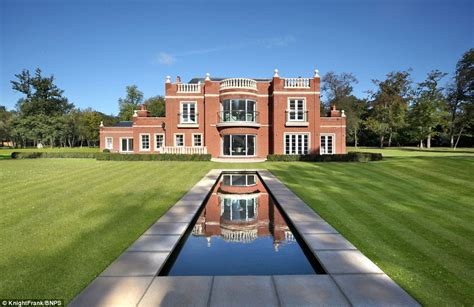 Property: The manor is reborn: Wealthy buyers are rediscovering the