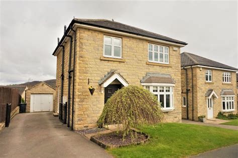 Property details for 24 Bracken Way Elland HX5 9QH - Zoopla