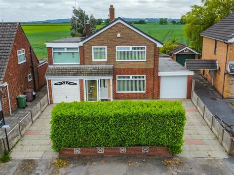 Property for sale in Rainford - Zoopla