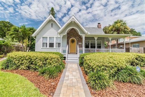 Property in st petersburg florida. An equal housing lender. NMLS #10287. More on Zillow Research. The typical home value of homes in Saint Petersburg FL is $381,107. Saint Petersburg FL home values have gone up 5.3% over the past year. 