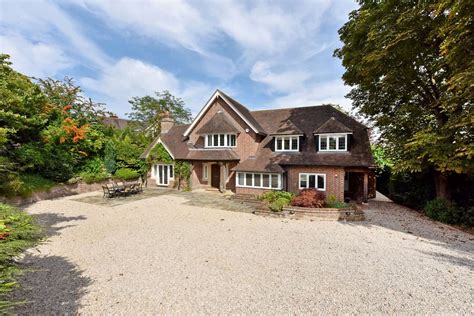 Property to rent in Henley-on-Thames, Oxfordshire Savills