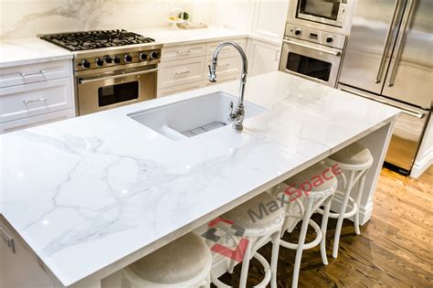 Pros and Cons of Porcelain and Quartz Countertops